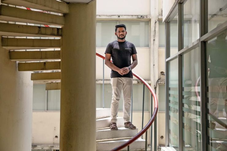 Rayhan Kabir: «Entre le travailleur et son visa, il y a toute une chaîne d’acteurs privés, ou informels,qui captent l’argent, tout le monde veut manger quelque chose».